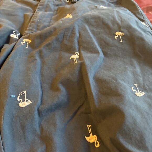 Old Navy Women Blue Flat Front Flamingo Embroidered Print Casual Shorts sz 36 - Picture 2 of 3